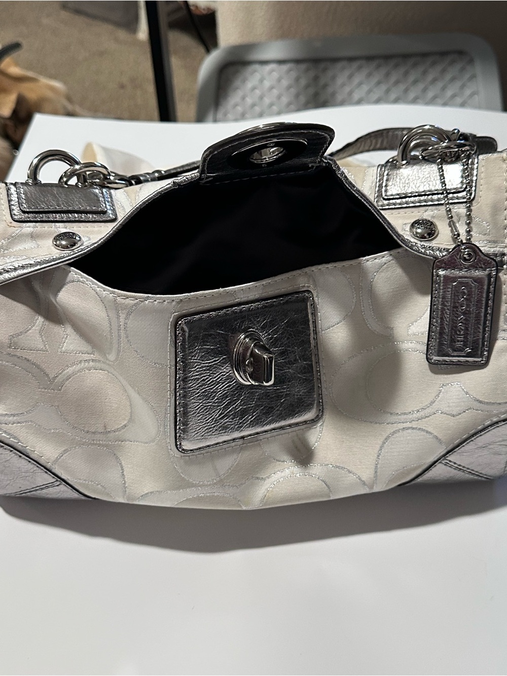 Coach Metallic Silver Signature Turnlock Satchel Y2K … - Gem